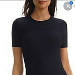 Spanx short sleeve compression shirt